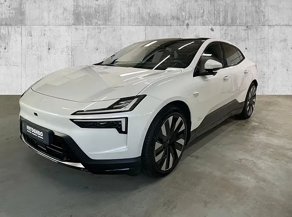 Polestar 4 2025 photo 3