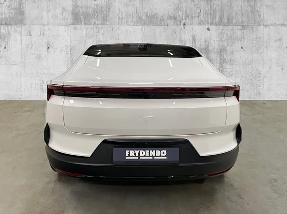 Polestar 4 2025 photo 5