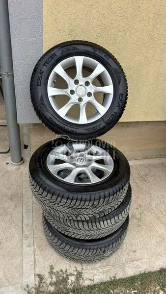 Mazda 3 2010 photo 2