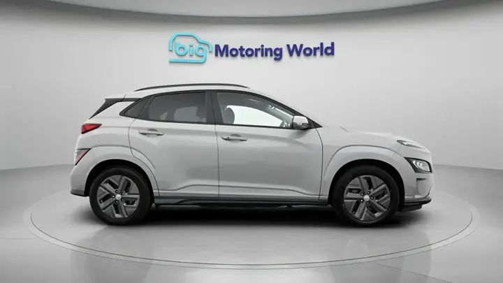 Hyundai Kona 2022 photo 5