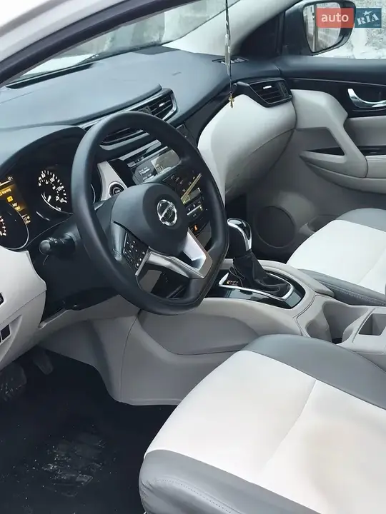 Nissan Rogue 2018 photo 4