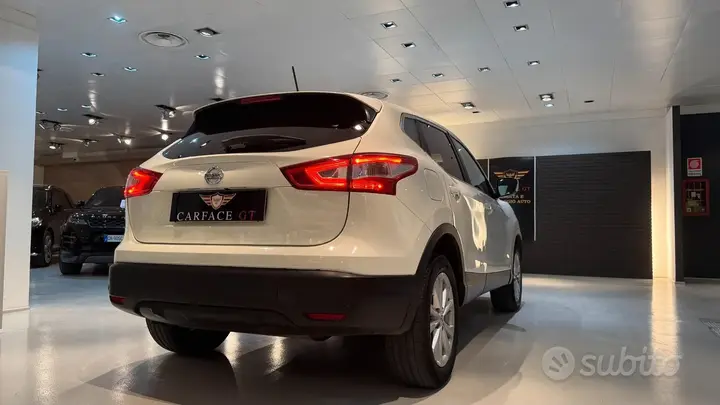 Nissan Qashqai 2014 photo 4