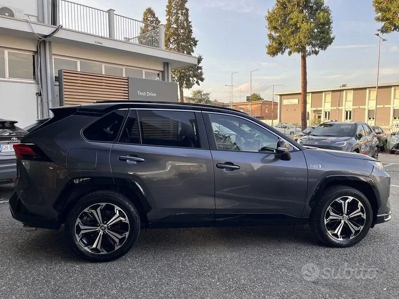 Toyota Rav4 2022 photo 4