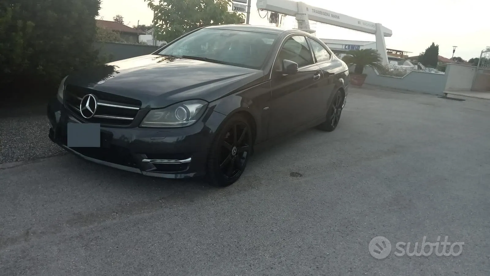 Mercedes-Benz C220 2019 photo 3