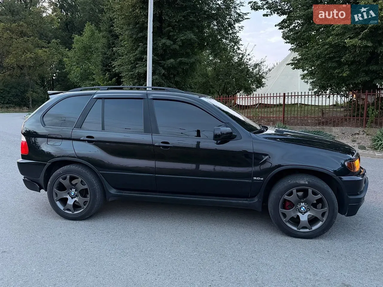 BMW X5 2002 photo 2