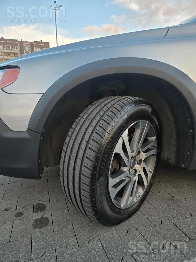 Volvo Xc70 2012 photo 4
