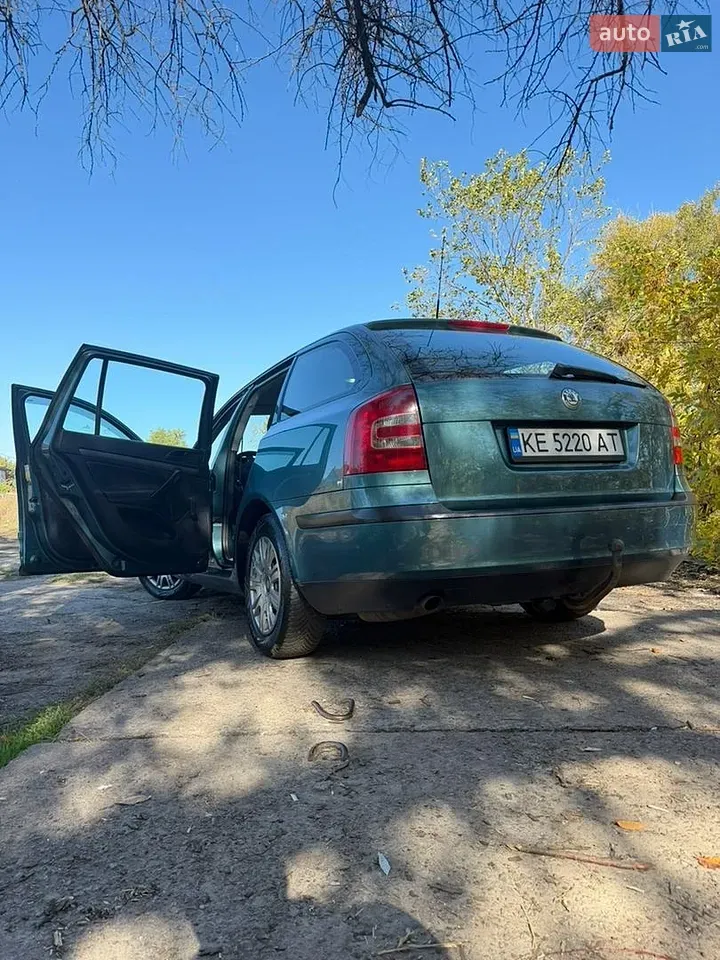 Skoda Octavia 2005 photo 4