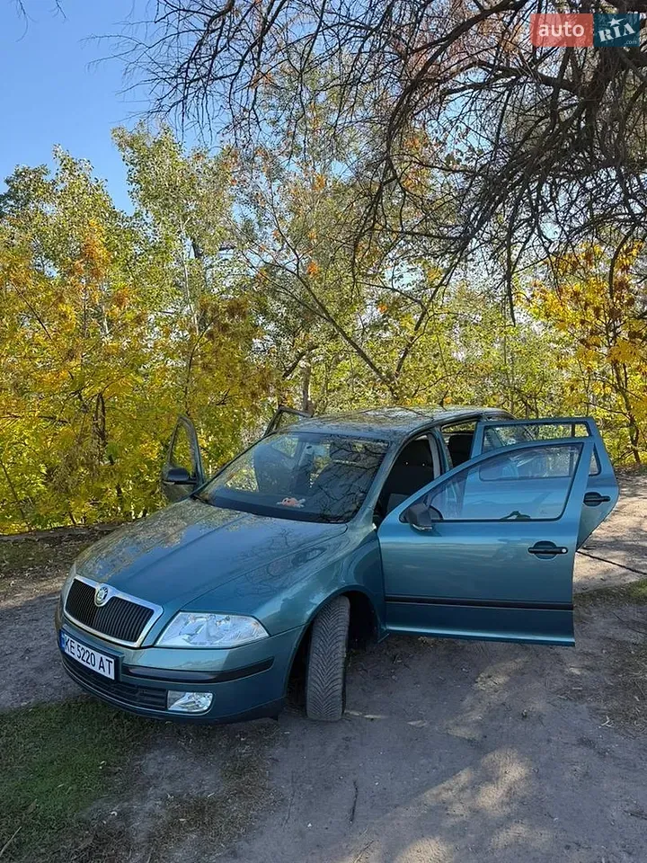 Skoda Octavia 2005 photo 3