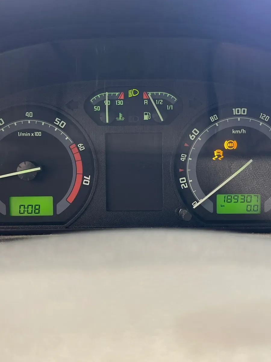 Skoda Fabia 2007 photo 2