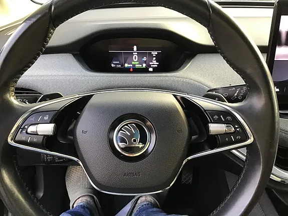 Skoda Enyaq 2022 photo 3