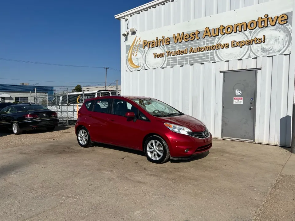 Nissan Versa Note 2014 photo 3