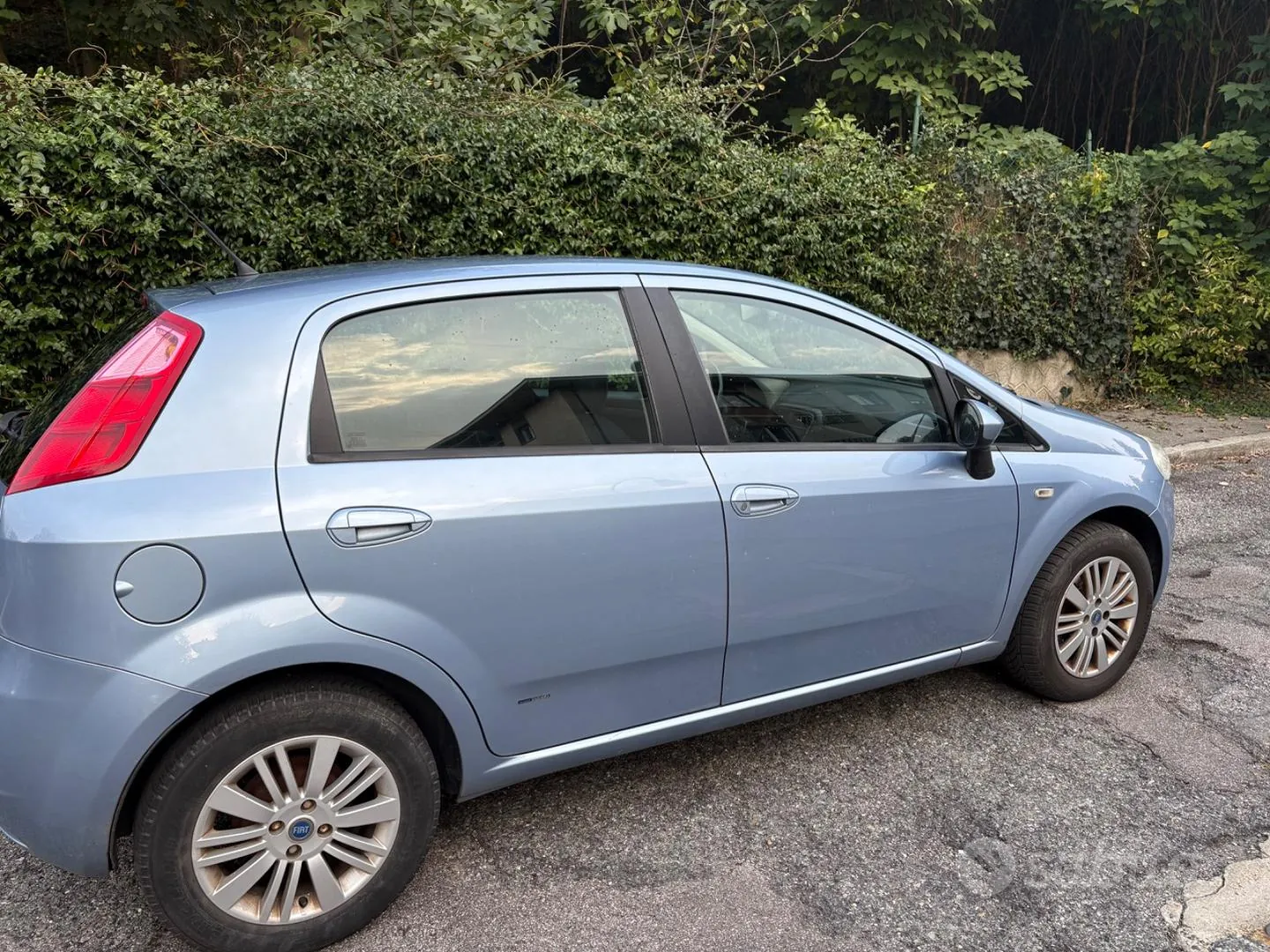 Fiat Grande Punto 2007 photo 3