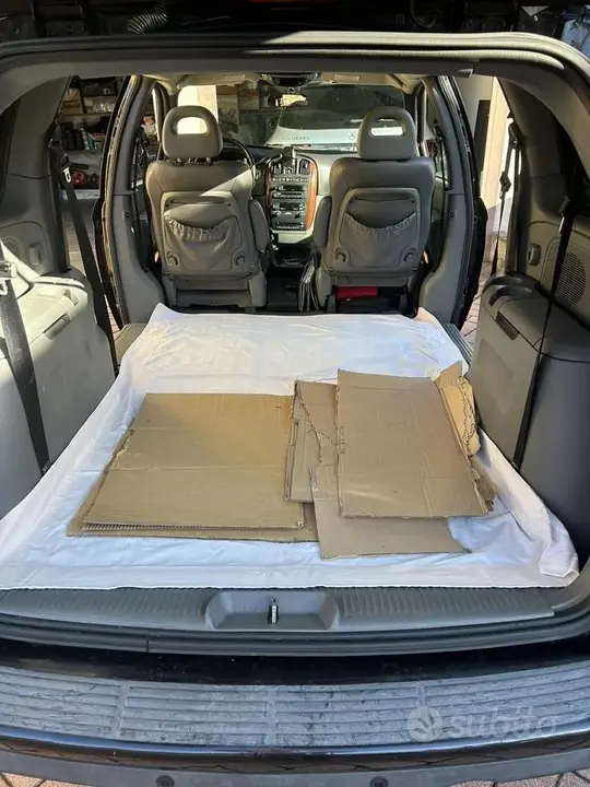 Chrysler Voyager 2008 photo 3
