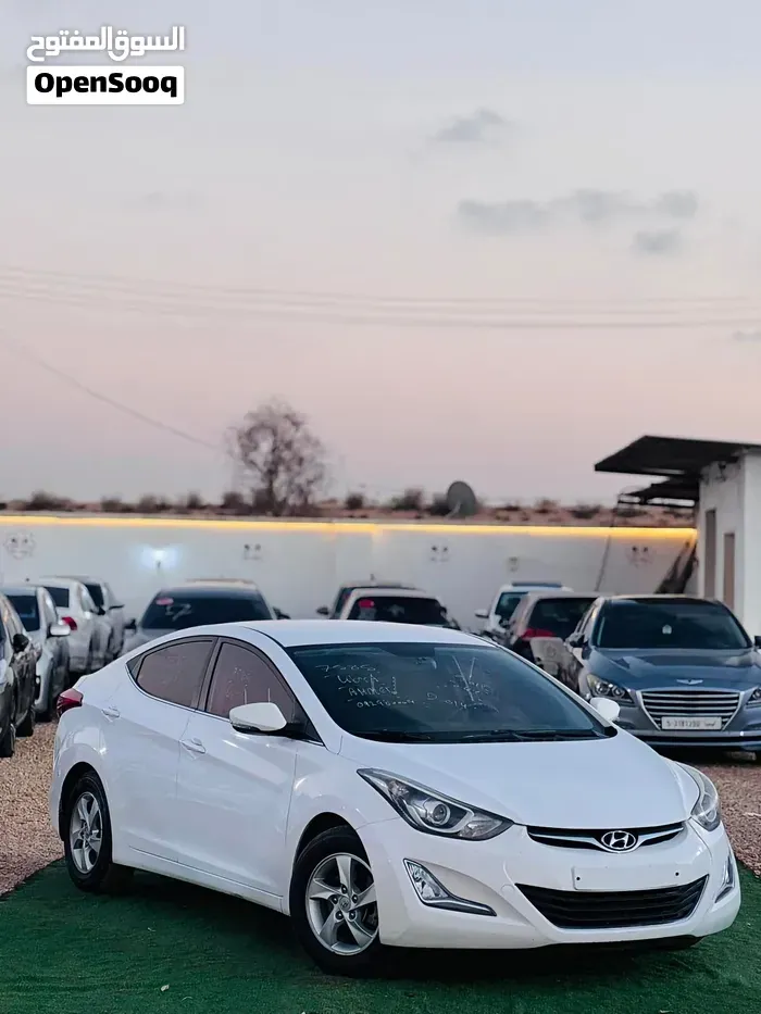 Hyundai Avante 2014 photo 3