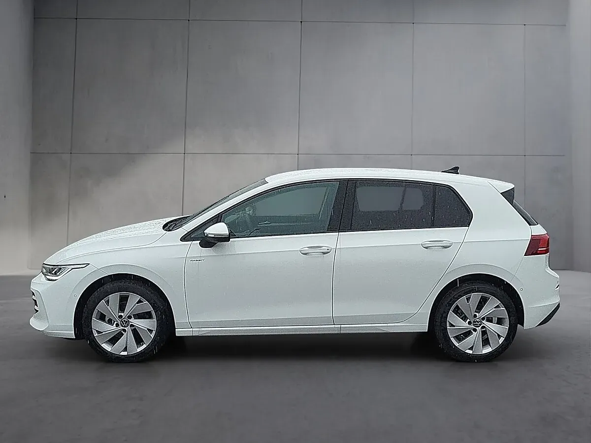 Volkswagen Golf 2026 photo 3