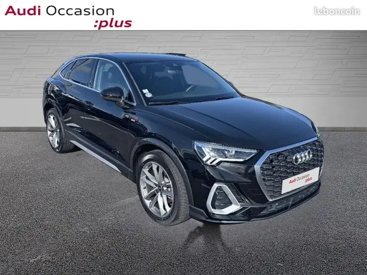 Audi Q3 2022 photo 4