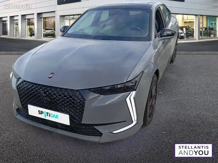 DS Automobiles Ds 4