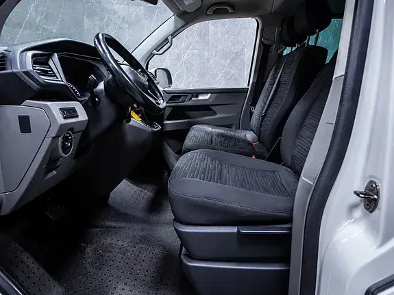 Volkswagen Caravelle 2020 photo 3