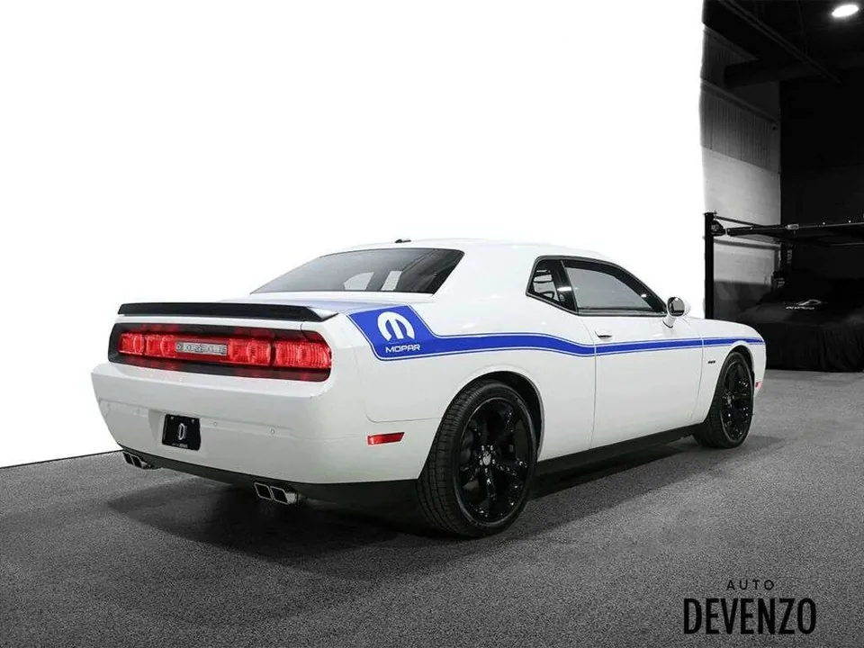 Dodge Challenger 2014 photo 3