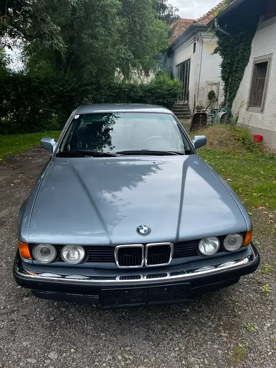 BMW 7 Series 1987 photo 2