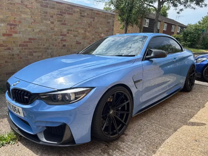 BMW M4 2018 photo 4