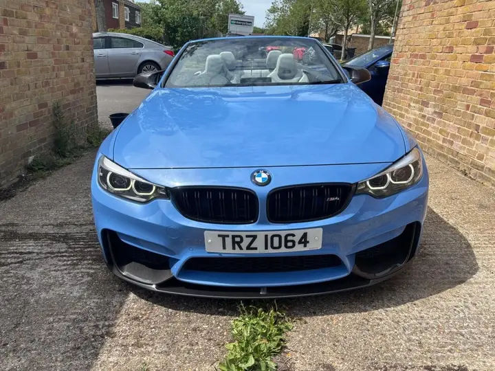 BMW M4 2018 photo 3