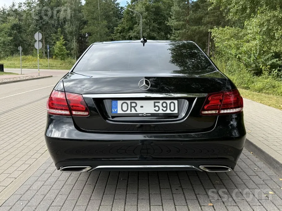 Mercedes-Benz E200 2015 photo 4