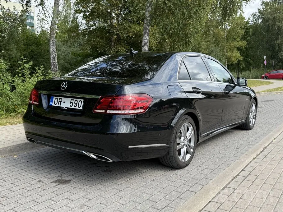 Mercedes-Benz E200 2015 photo 5