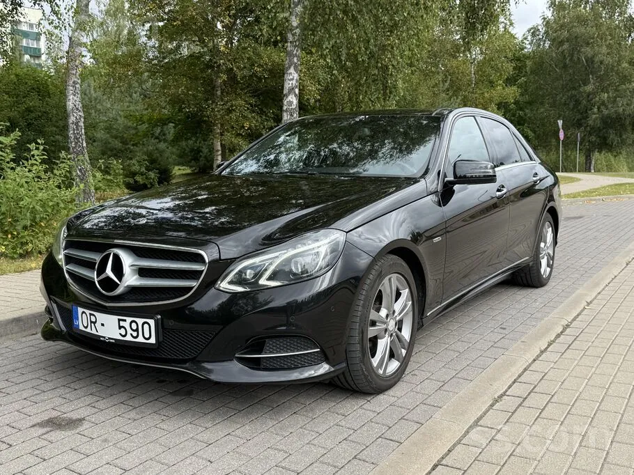 Mercedes-Benz E200 2015 photo 2