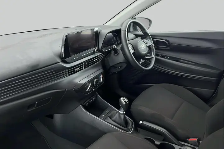 Hyundai I20 2025 photo 2