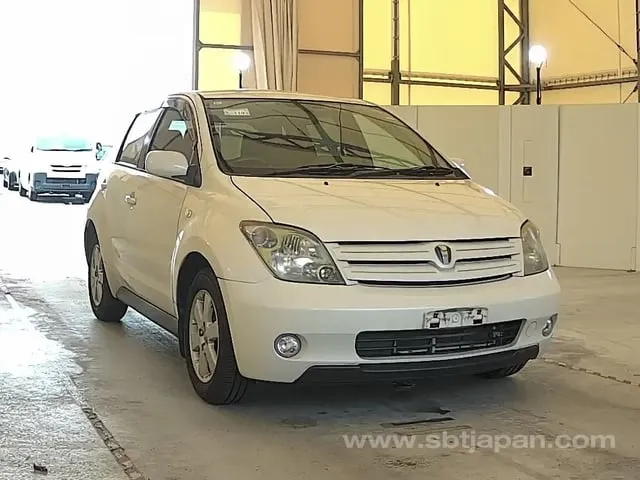 Toyota Ist