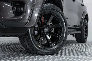 Ford Everest 2024 photo 3