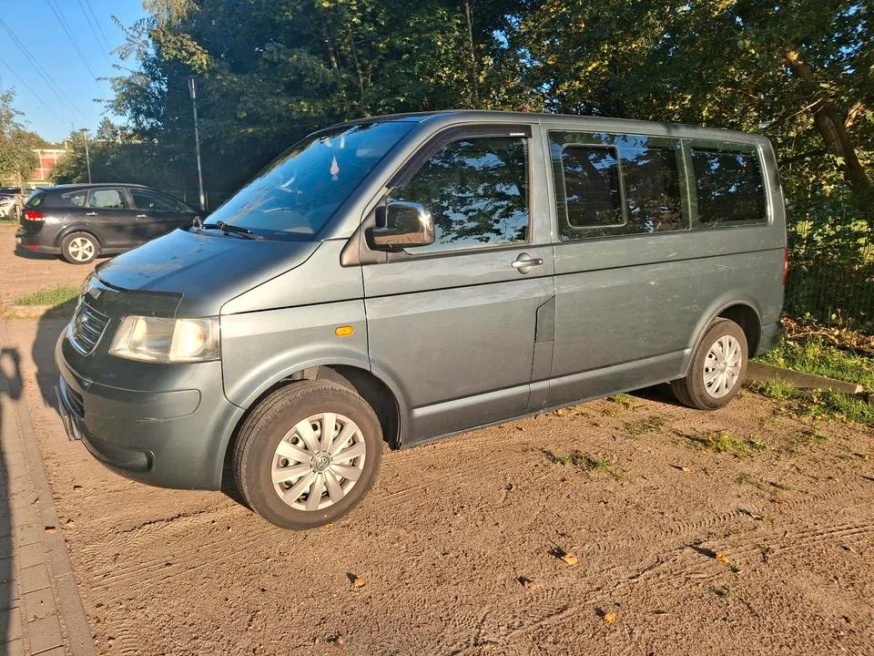 Volkswagen T5