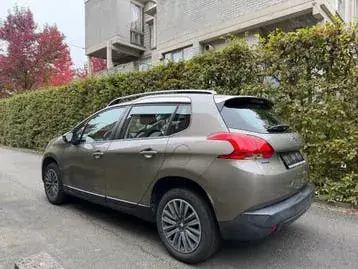 Peugeot 2008 2016 photo 2