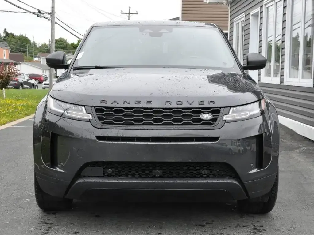 Land Rover Range Rover Evoque 2023 photo 2