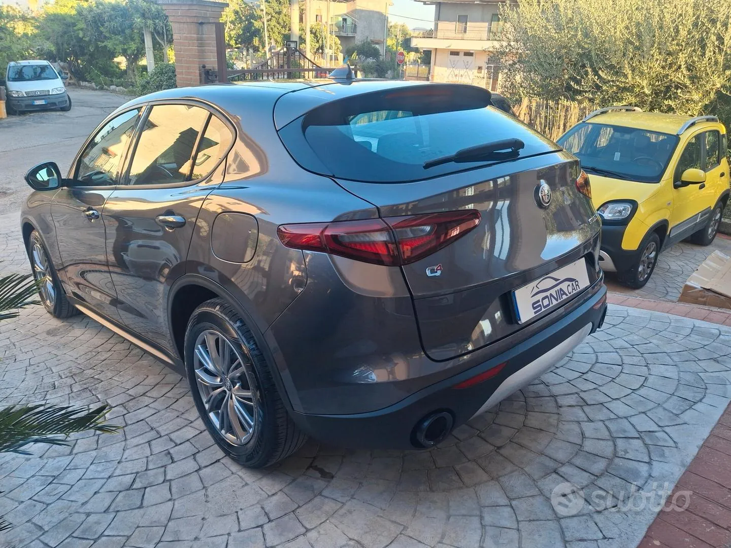 Alfa Romeo Stelvio 2022 photo 4