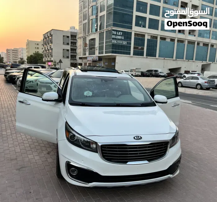 Kia Sedona 2015 photo 5