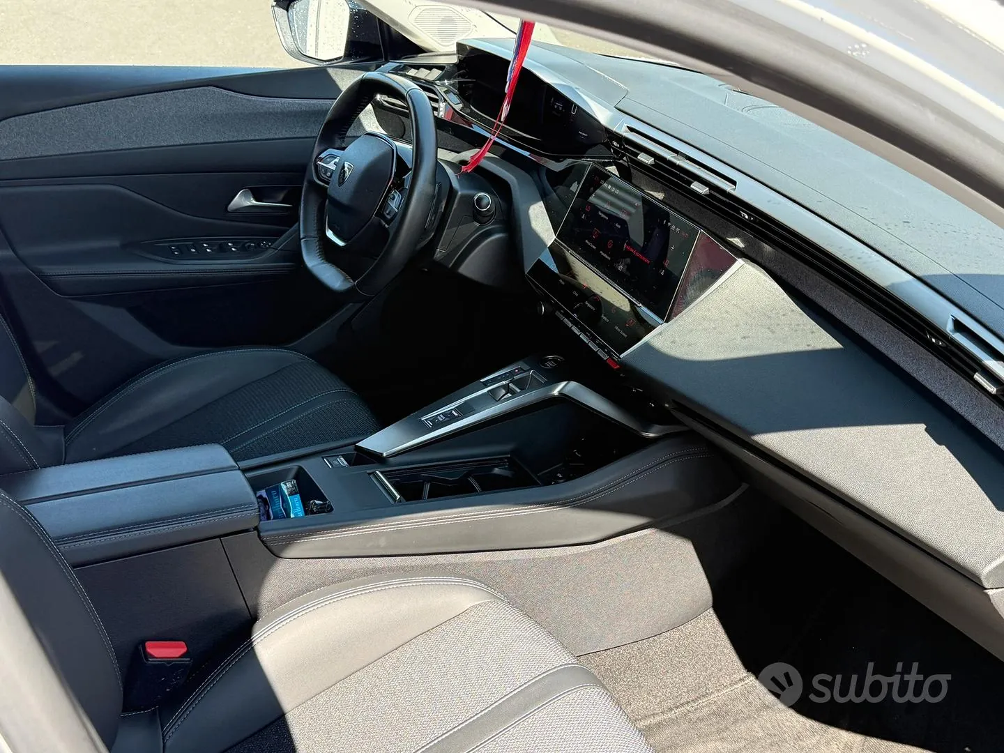 Peugeot 308 2022 photo 5