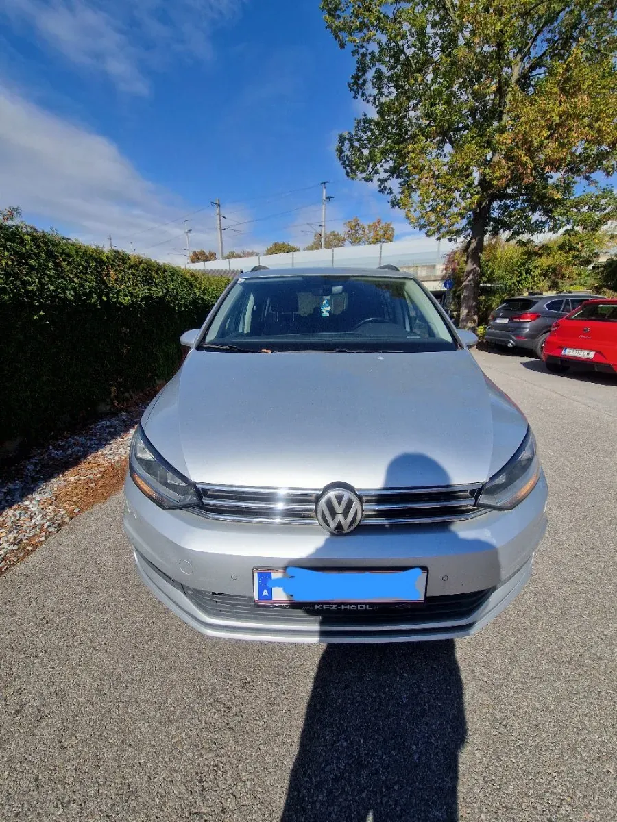 Volkswagen Touran 2016 photo 3