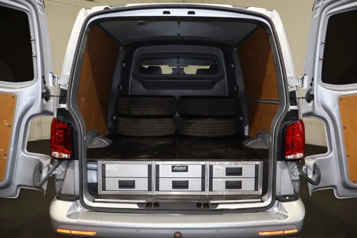 Volkswagen Transporter 2021 photo 3