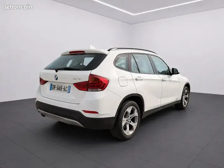 BMW X1 2015 photo 3