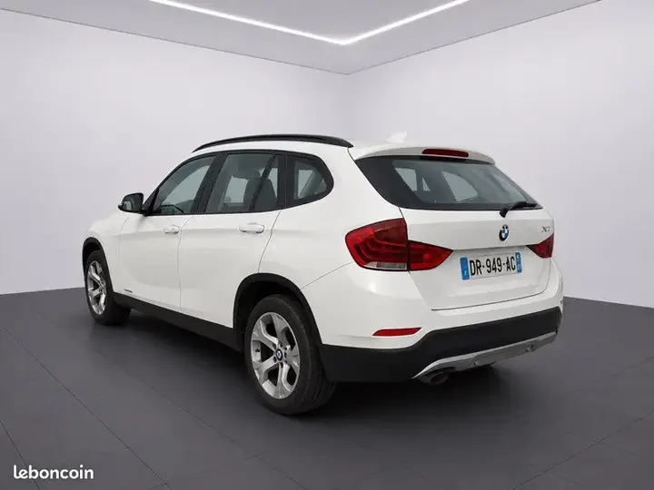 BMW X1 2015 photo 4