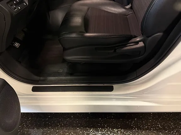 Nissan Leaf 2022 photo 3