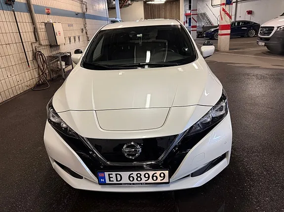 Nissan Leaf 2022 photo 2