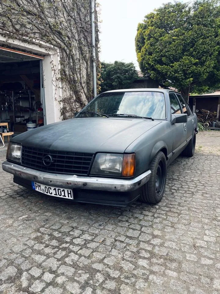 Opel Commodore