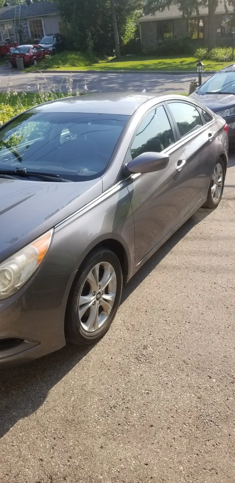 Hyundai Sonata 2011 photo 2