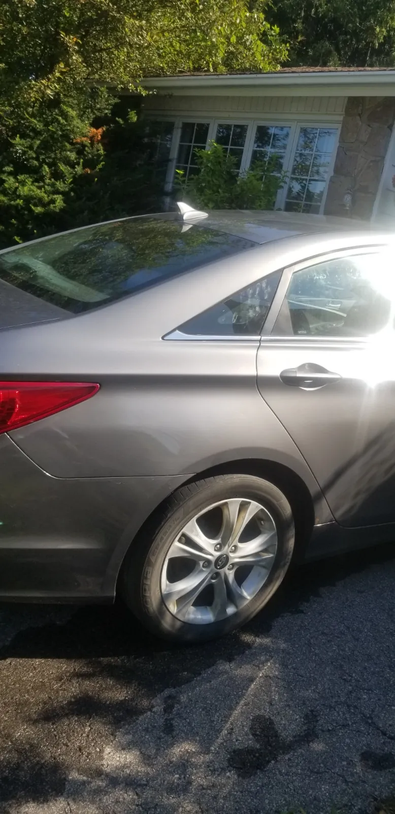 Hyundai Sonata 2011 photo 4