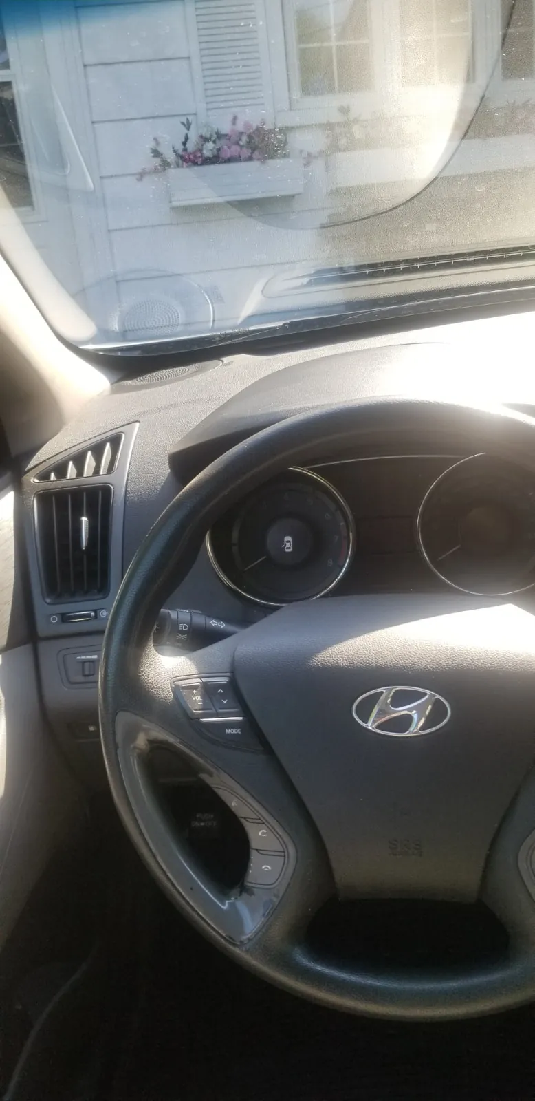Hyundai Sonata 2011 photo 5