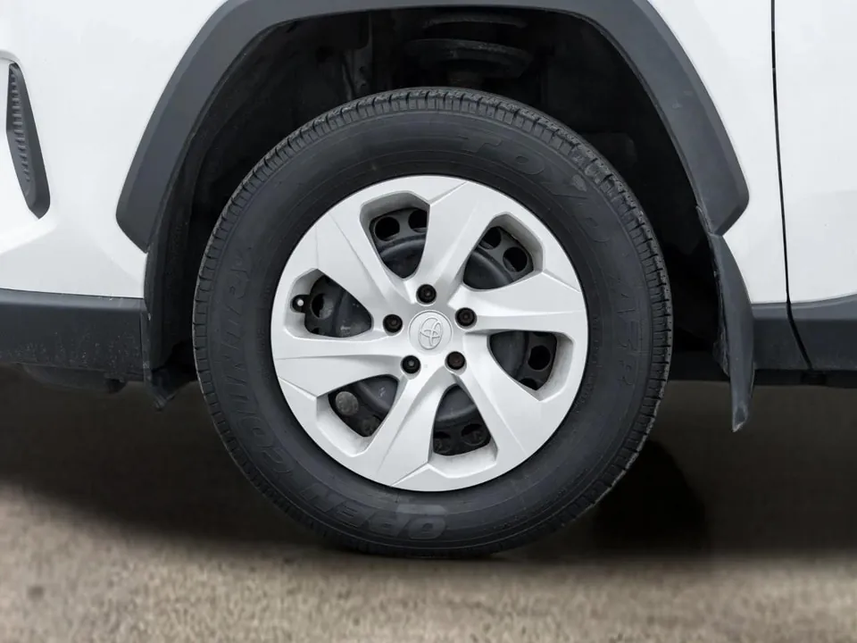 Toyota Rav4 2023 photo 4