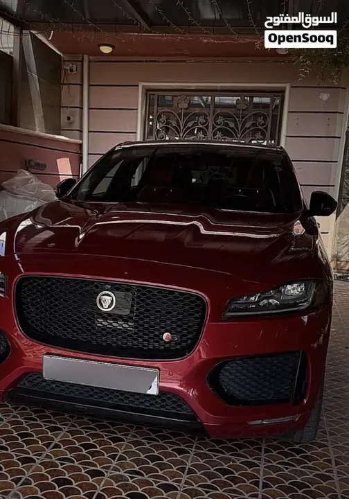 Jaguar F-Pace 2017 photo 4